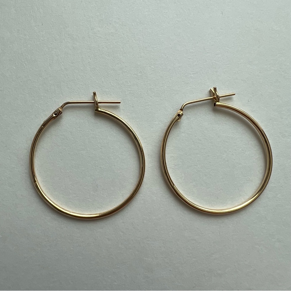 Vintage 14k Gold Lightweight Hoops